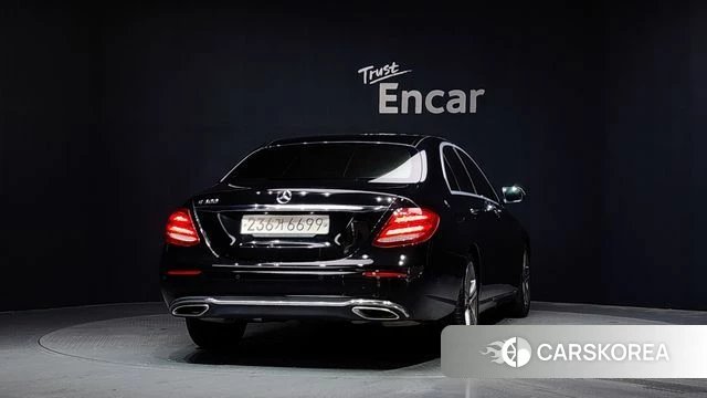 Mercedes-Benz E-Class W213 id 4568270 из Кореи 27