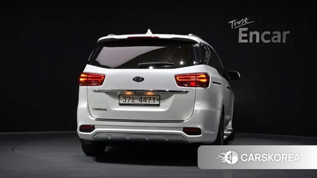 Kia The New Carnival id 3773136 из Кореи 14