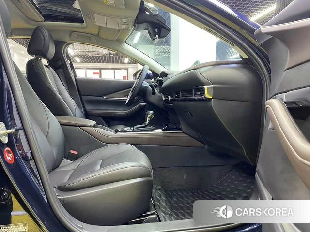 Mazda CX-30 id 4298396 из Китая 16