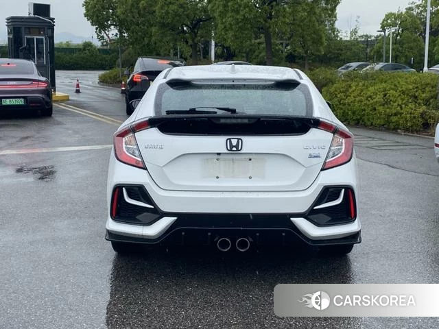 Honda Civic 2022 Белый из Китая, фото 4