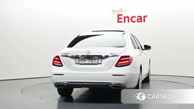 Mercedes-Benz E-Class W213 id 4416984 из Кореи 24