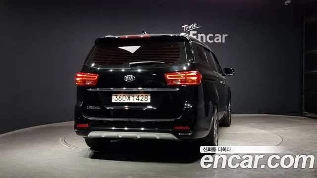 Kia The New Carnival id 2700674 из Кореи 14