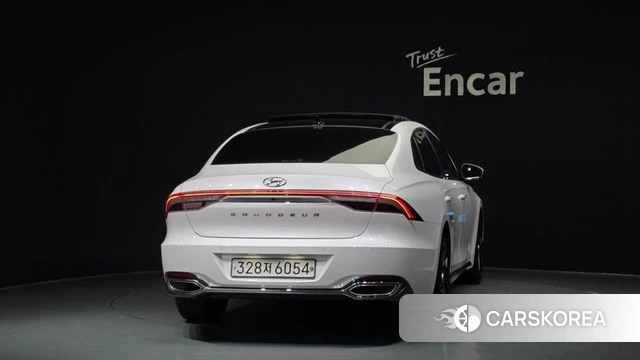 Hyundai The New Grandeur IG id 3853180 из Кореи 14