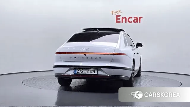 Hyundai Grandeur Hybrid (GN7) id 3236867 из Кореи 14