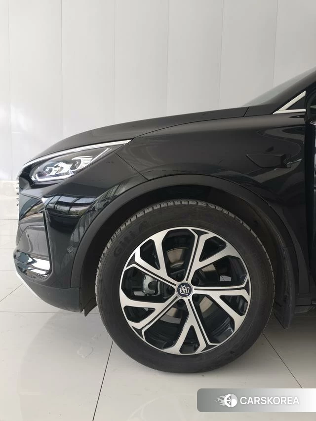 BYD Tang DM 2025 Черный из Китая, фото 4