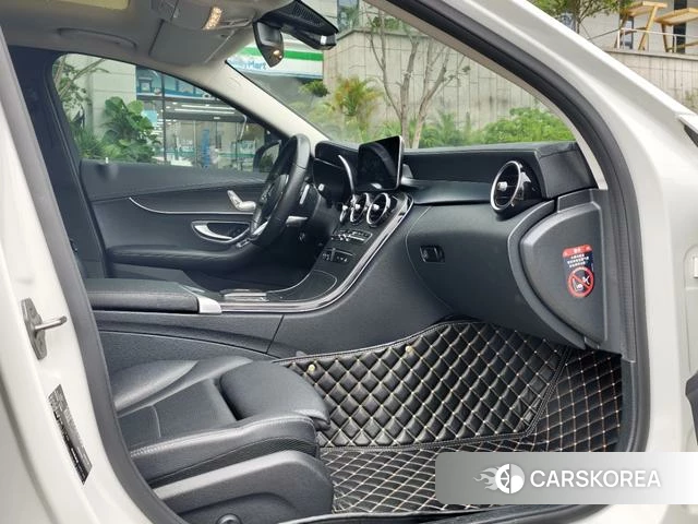 Mercedes-Benz Class C id 4307041 из Китая 8