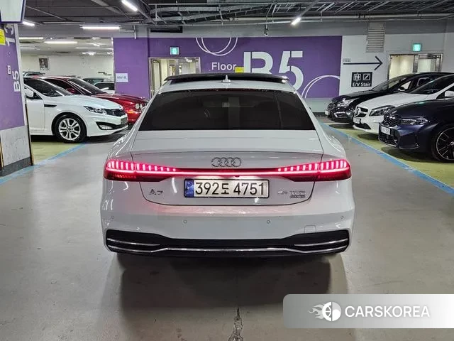 Audi A7 (4K) id 3226216 из Кореи 14