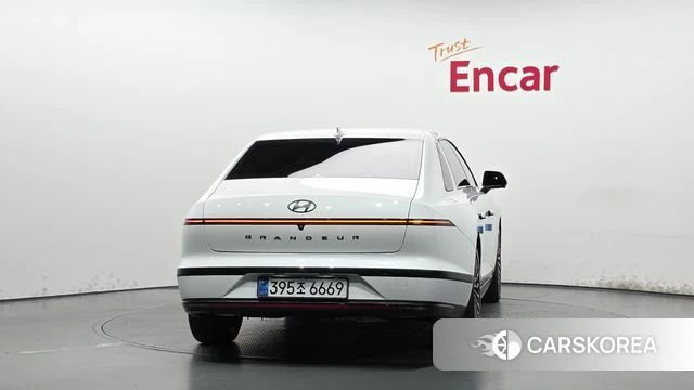 Hyundai Grandeur (GN7) id 4515754 из Кореи 14