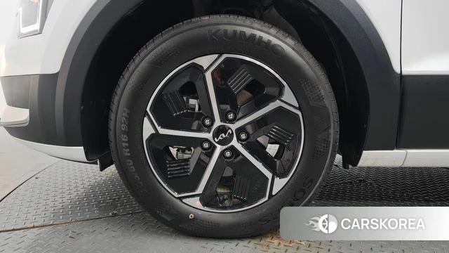 Kia Di Ol Nu Niro id 4342322 из Кореи 25