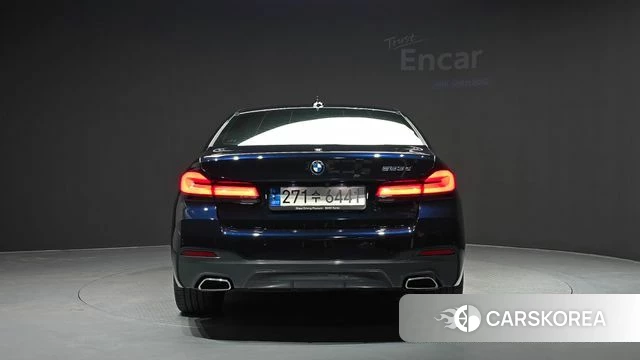 BMW 5 Series (G30) id 4481577 из Кореи 27