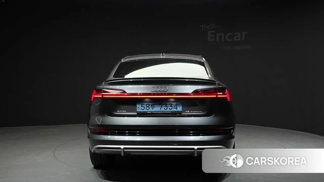 Audi e-Tron id 3897783 из Кореи 14