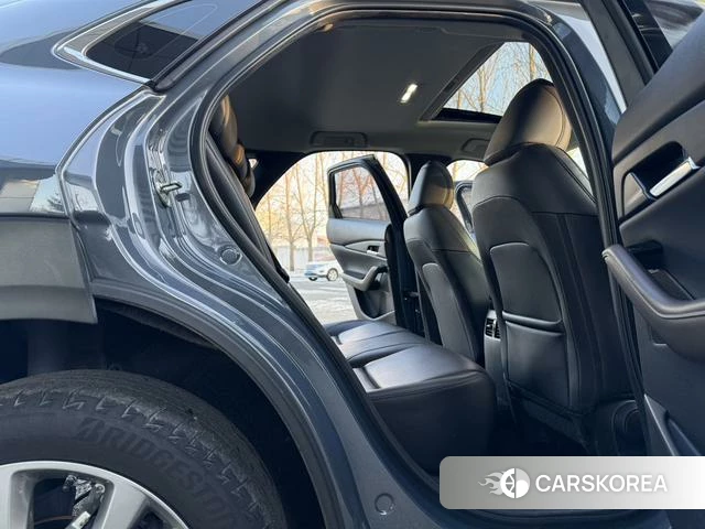 Mazda CX-30 id 4313812 из Китая 15