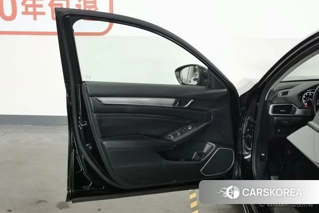 Honda Accord id 4264465 из Китая 18