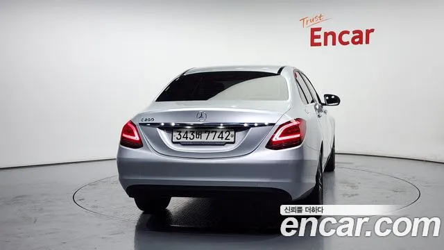 Mercedes-Benz C-Class W205 id 2323361 из Кореи 13