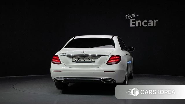 Mercedes-Benz E-Class W213 id 4385058 из Кореи 27