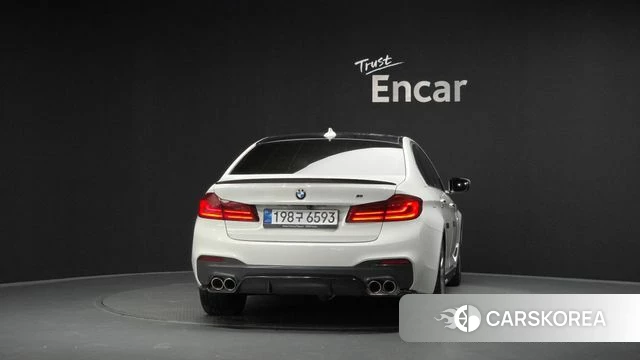 BMW 5 Series (G30) id 4502824 из Кореи 31