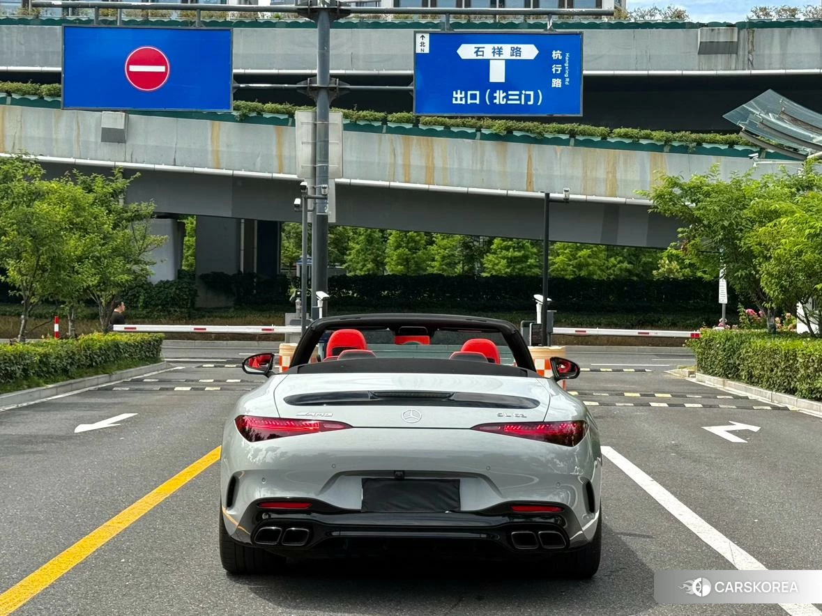 Mercedes-Benz SL-class AMG 2023 Серебристо-серый из Китая, фото 4