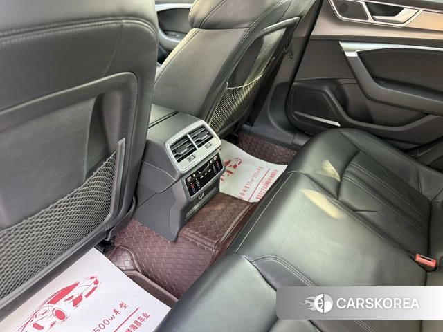 Audi A7 2022 Темно-серый из Китая, фото 4
