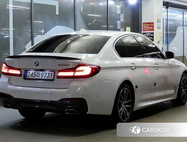 BMW 5 Series (G30) id 4476562 из Кореи 14