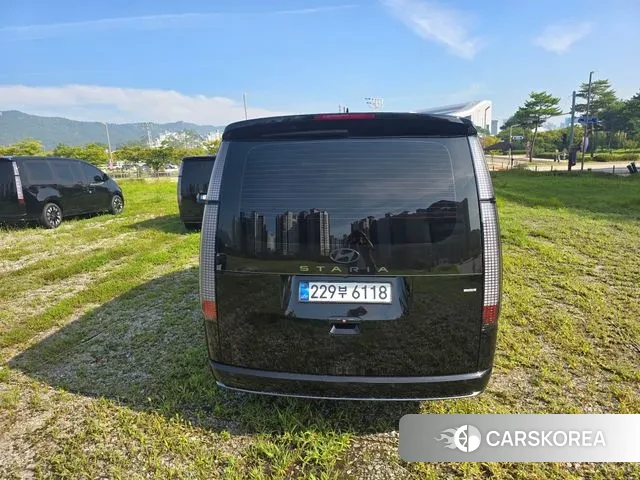 Hyundai Staria id 3114732 из Кореи 10