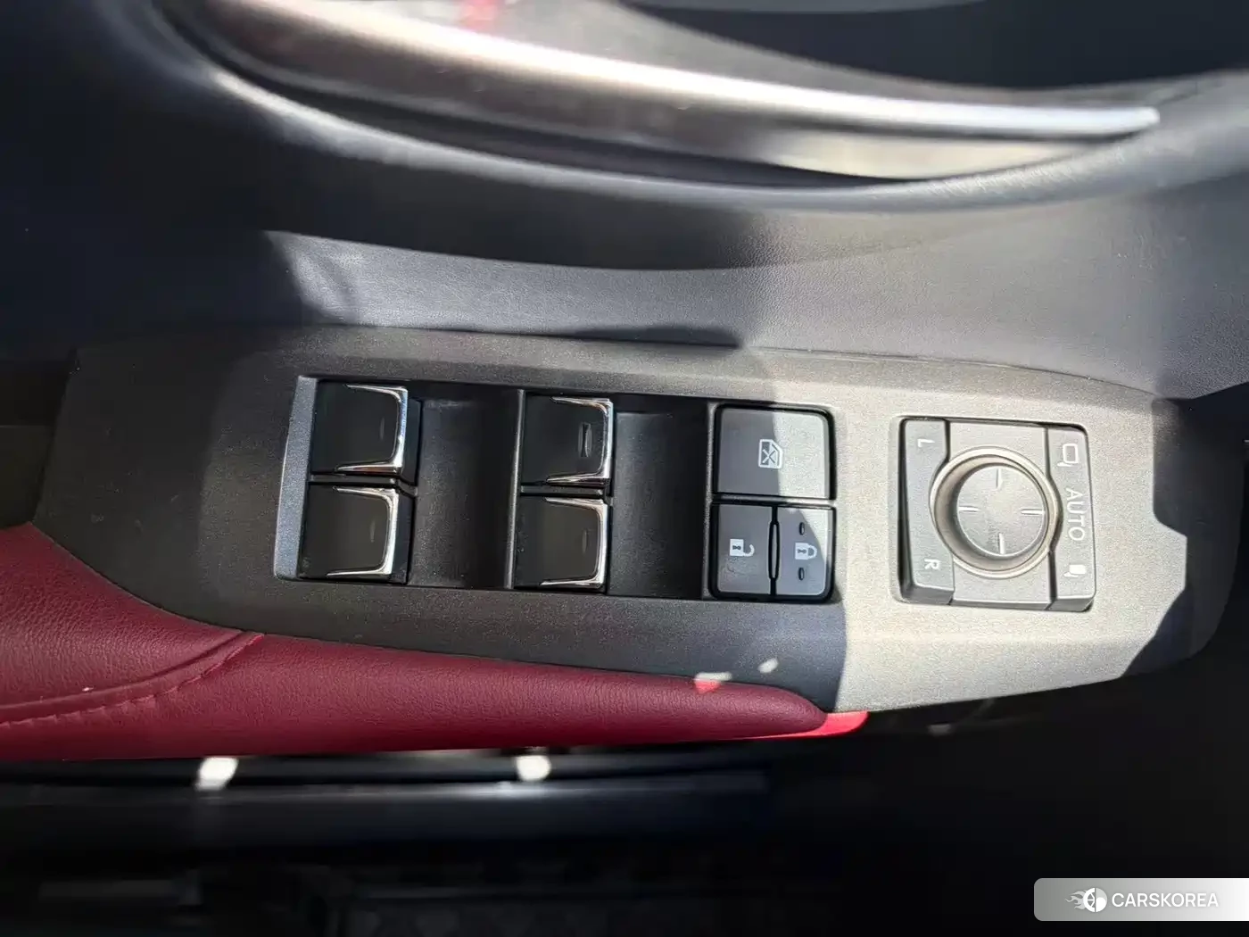 Lexus NX id 4685879 из Китая 13