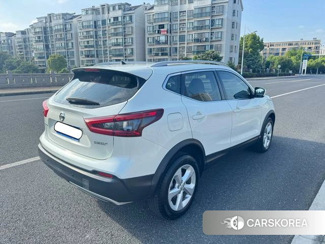 Nissan Qashqai 2023 Белый из Китая, фото 4