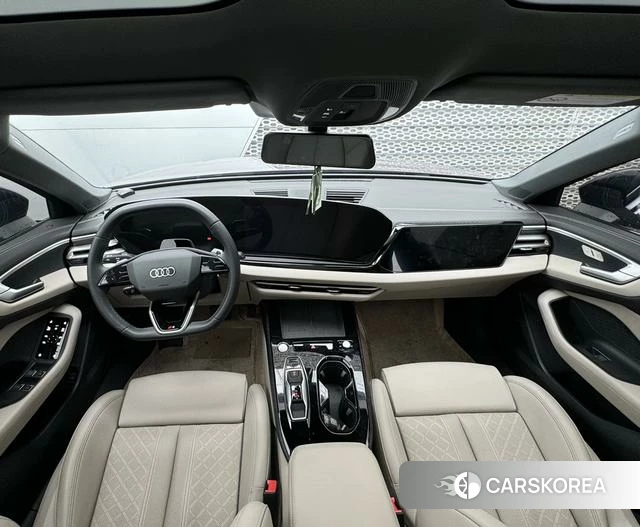 Audi A5L id 4259777 из Китая 14