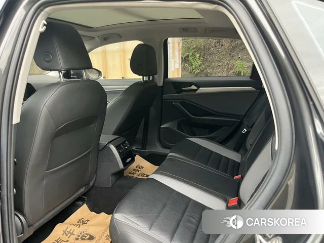 Volkswagen Sagitar id 4297592 из Китая 9