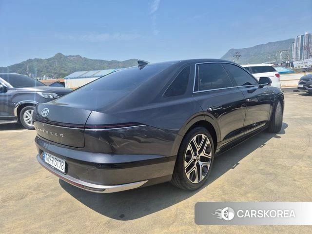 Hyundai Grandeur (GN7) id 4248367 из Кореи 14