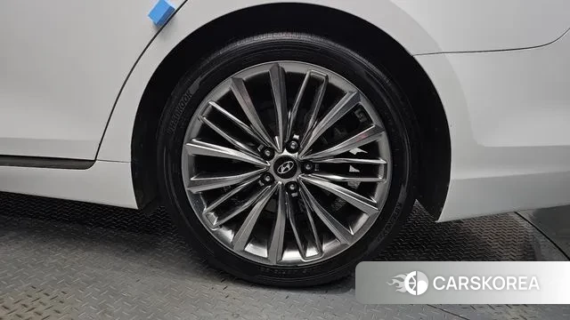 Hyundai Grandeur IG id 3444867 из Кореи 14