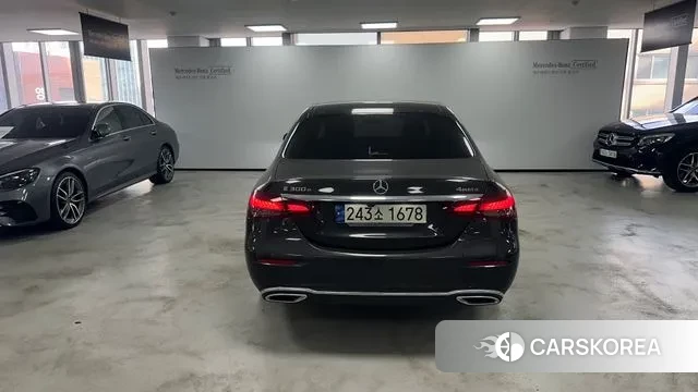 Mercedes-Benz E-Class W213 id 3753161 из Кореи 11
