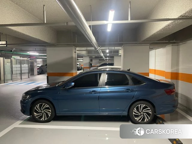 Volkswagen 7th Generation of Jetta 2021 Синий из Кореи, фото 4