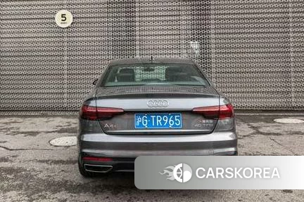 Audi A4L 2024 Темно-серый из Китая, фото 4