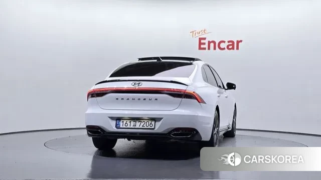 Hyundai The New Grandeur IG id 3672210 из Кореи 14