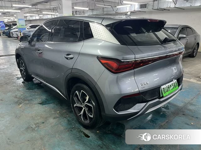BYD Yuan PLUS 2023 Серебристо-серый из Китая, фото 4