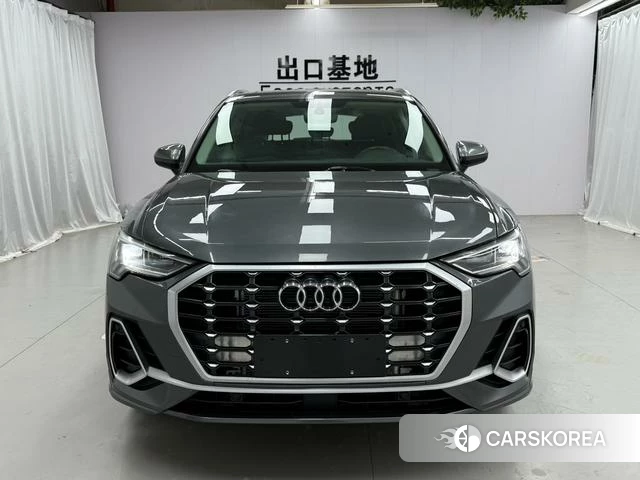 Audi Q3 2023 Темно-серый из Китая, фото 4