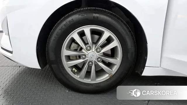 Hyundai The New Avante AD id 3760890 из Кореи 14