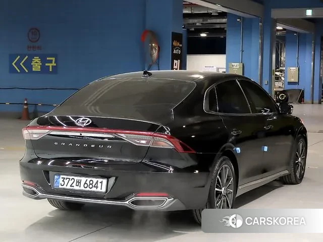 Hyundai The New Grandeur IG id 3572288 из Кореи 13