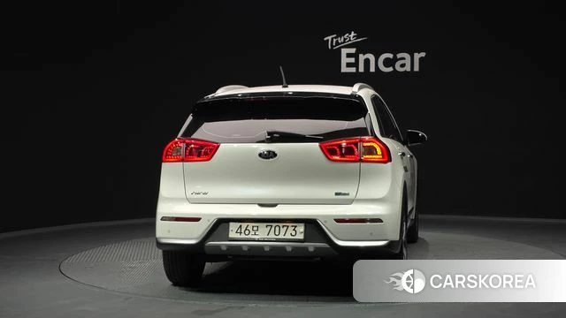 Kia Niro id 3808325 из Кореи 14