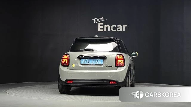 Mini Cooper Electric id 4646376 из Кореи 14