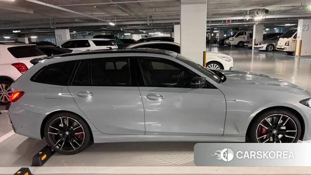 BMW 3 Series (G20) 2024 Небесно-голубой из Кореи, фото 4