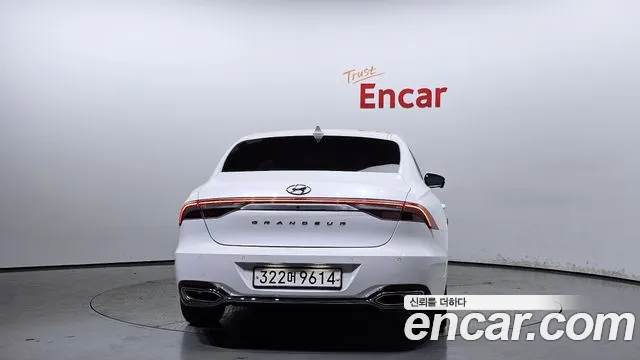 Hyundai The New Grandeur IG id 2849781 из Кореи 14