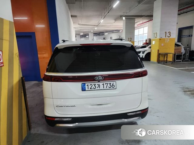 Kia Carnival 4th generation 2021 Белый из Кореи, фото 6