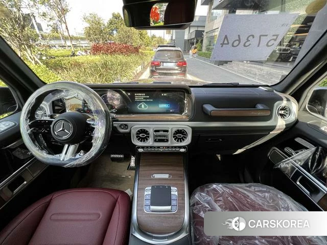 Mercedes-Benz G-class 2025 Черный из Китая, фото 4