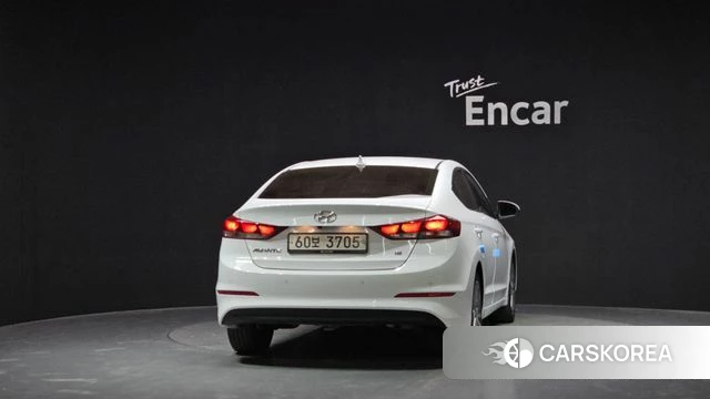 Hyundai Avante AD id 4251418 из Кореи 14