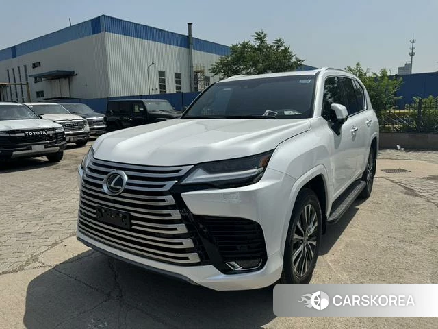 Lexus LX 2024 Белый из Китая, фото 4