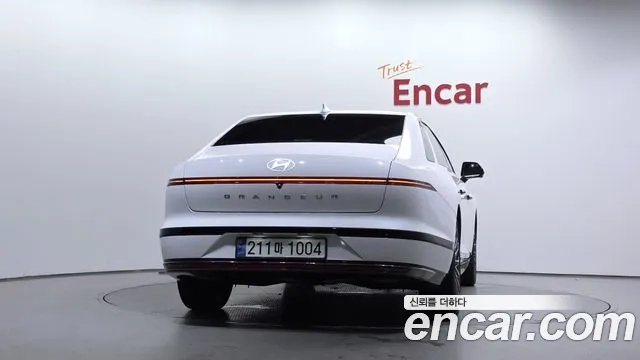 Hyundai Grandeur Hybrid (GN7) id 2910300 из Кореи 14