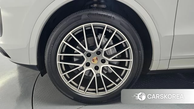 Porsche Cayenne (PO536) id 4463235 из Кореи 31