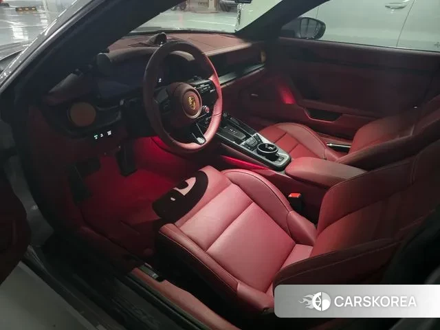 Porsche 911(992) id 3251233 из Кореи 11