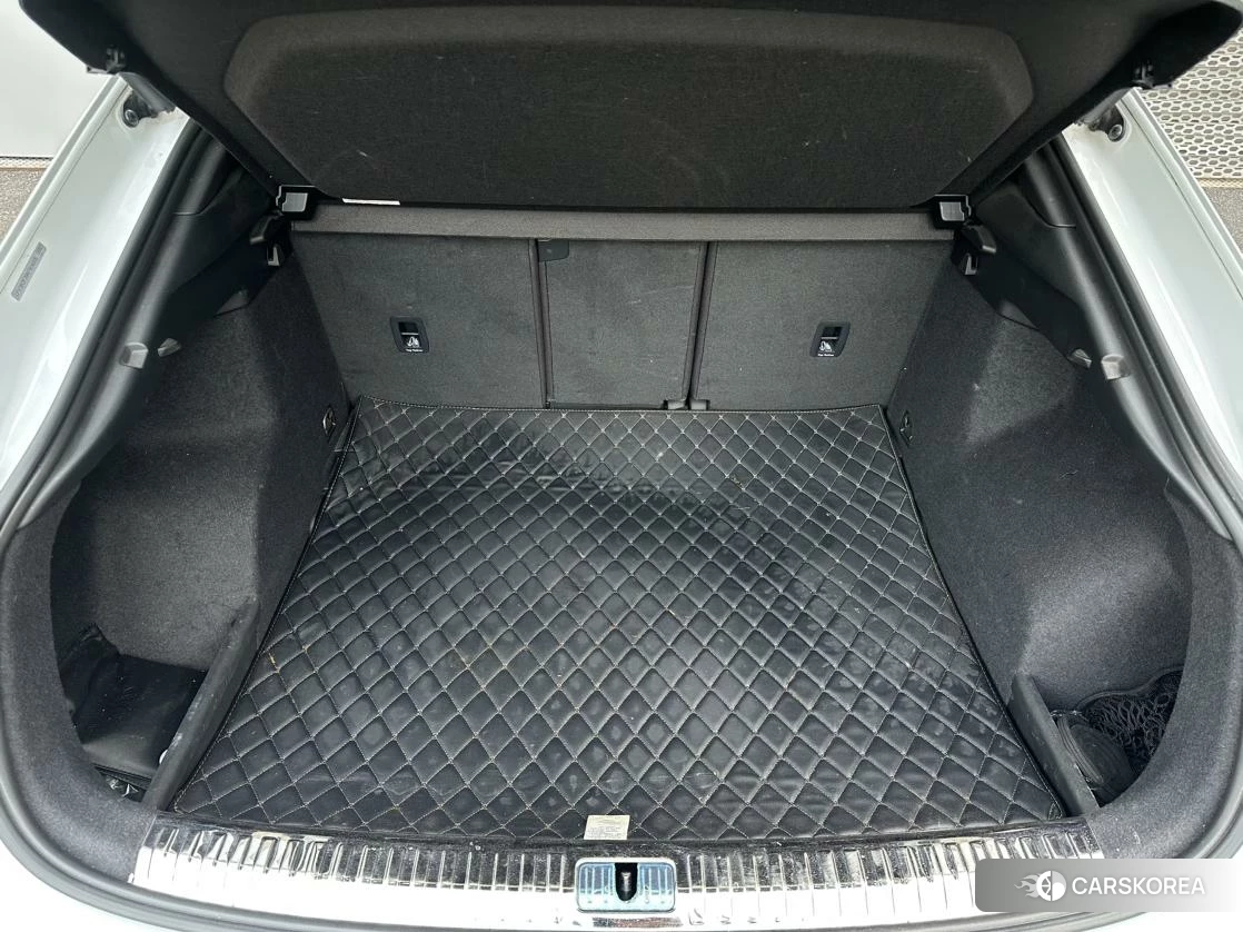 Audi Q3 Sportback id 4515188 из Китая 12
